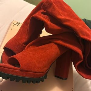 Thigh high boot heels